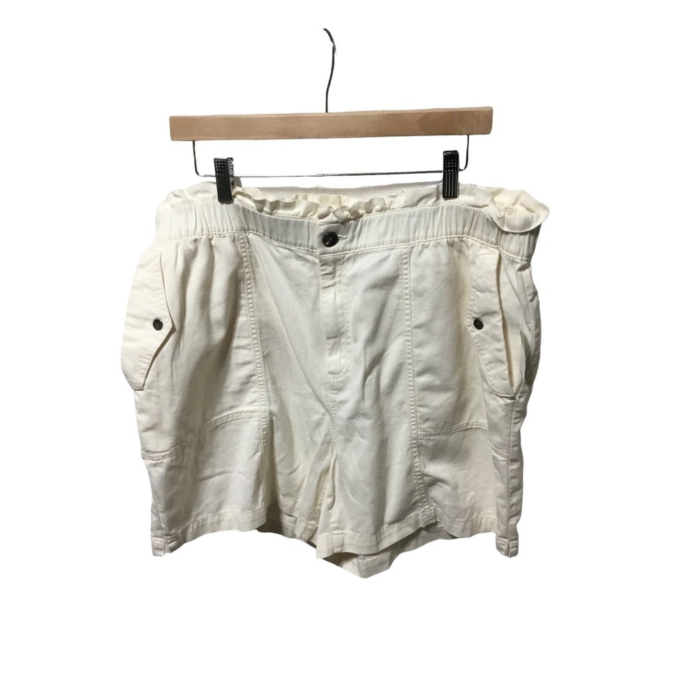 Old Navy Size XL Paperbag Like Shorts NWT